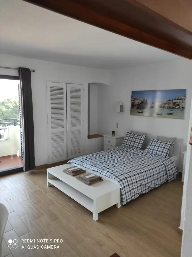 Fabulous Sea View Studio Near Old Town Albufeira 0*,  Portugalsko